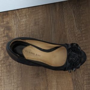 Cute black wedges